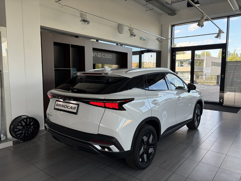 OMODA 5