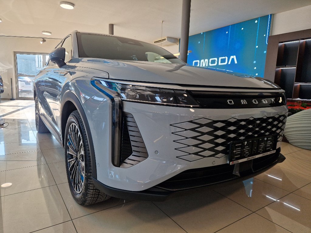OMODA 9 SHS