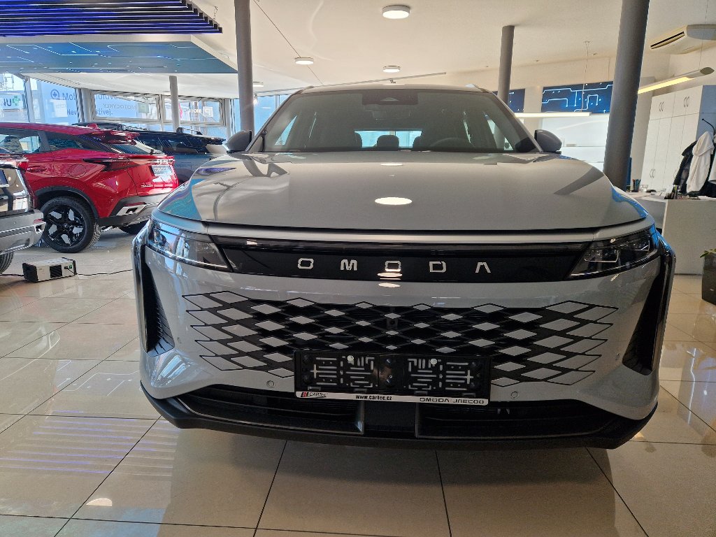 OMODA 9 SHS