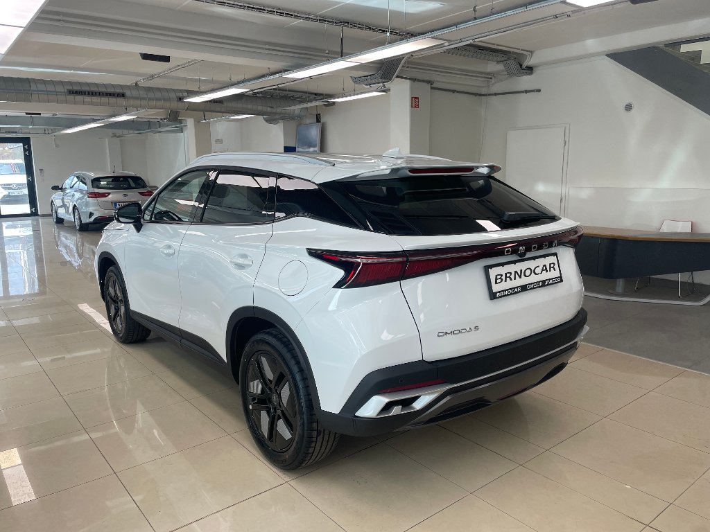 OMODA 5