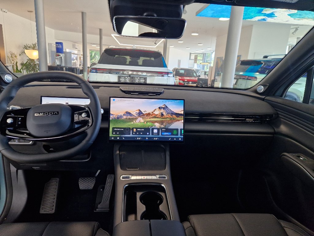 Vozidlo OMODA 7 SHS-P