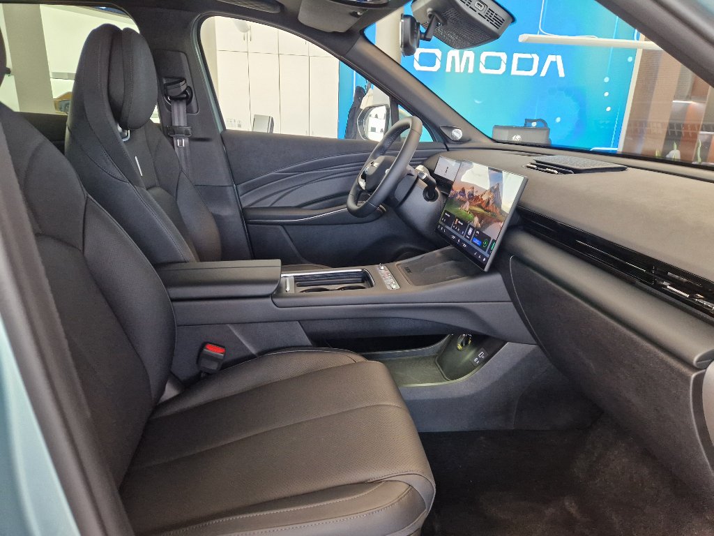 Vozidlo OMODA 7 SHS-P