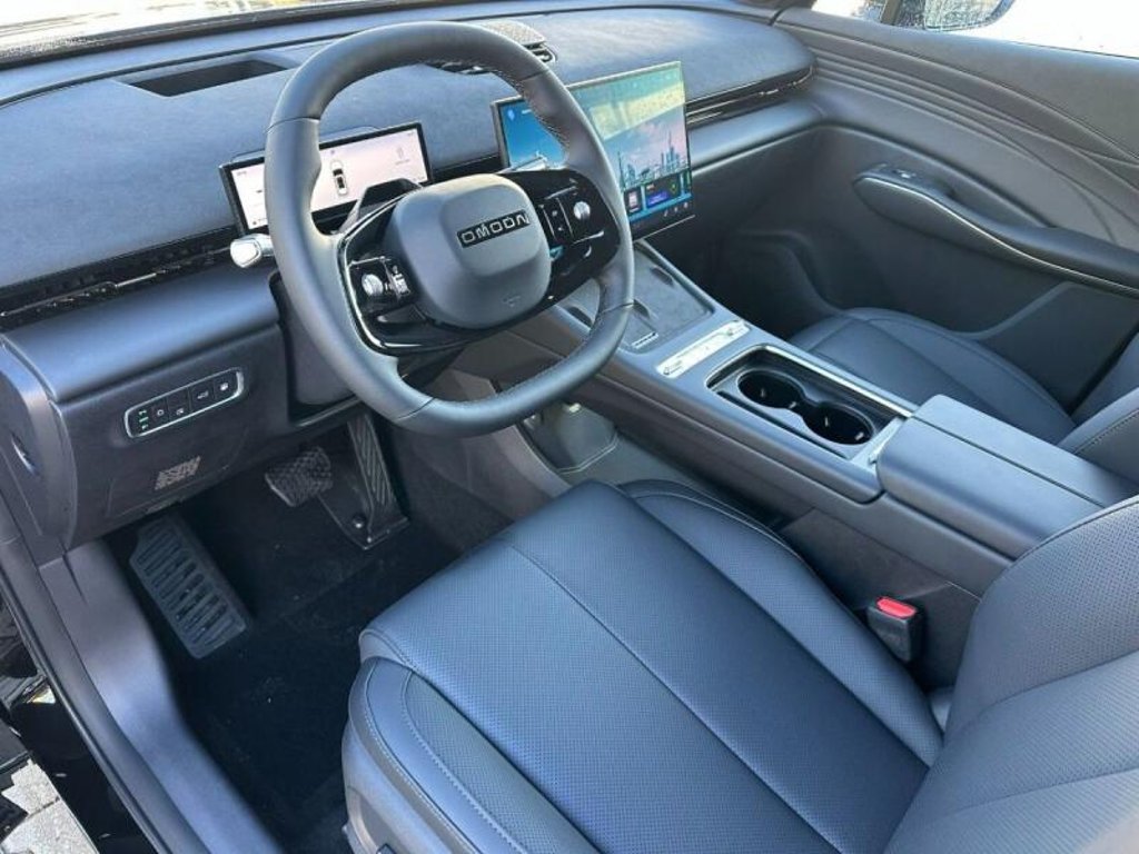 Vozidlo OMODA 7 SHS-P