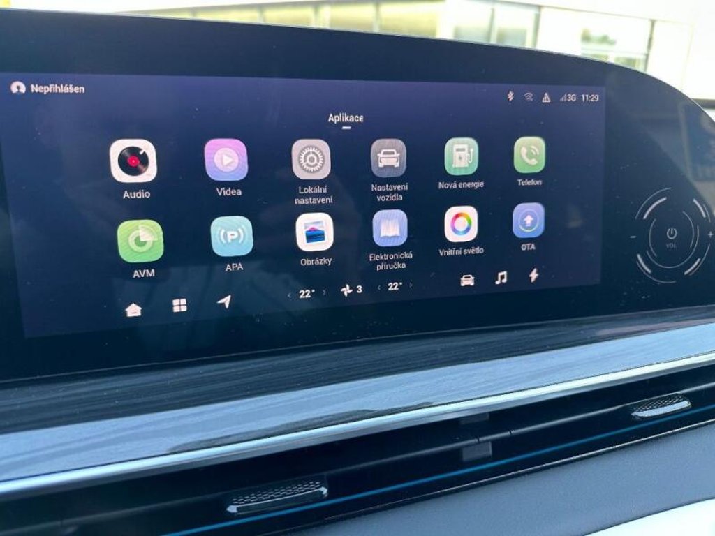 Vozidlo OMODA 9 SHS-P