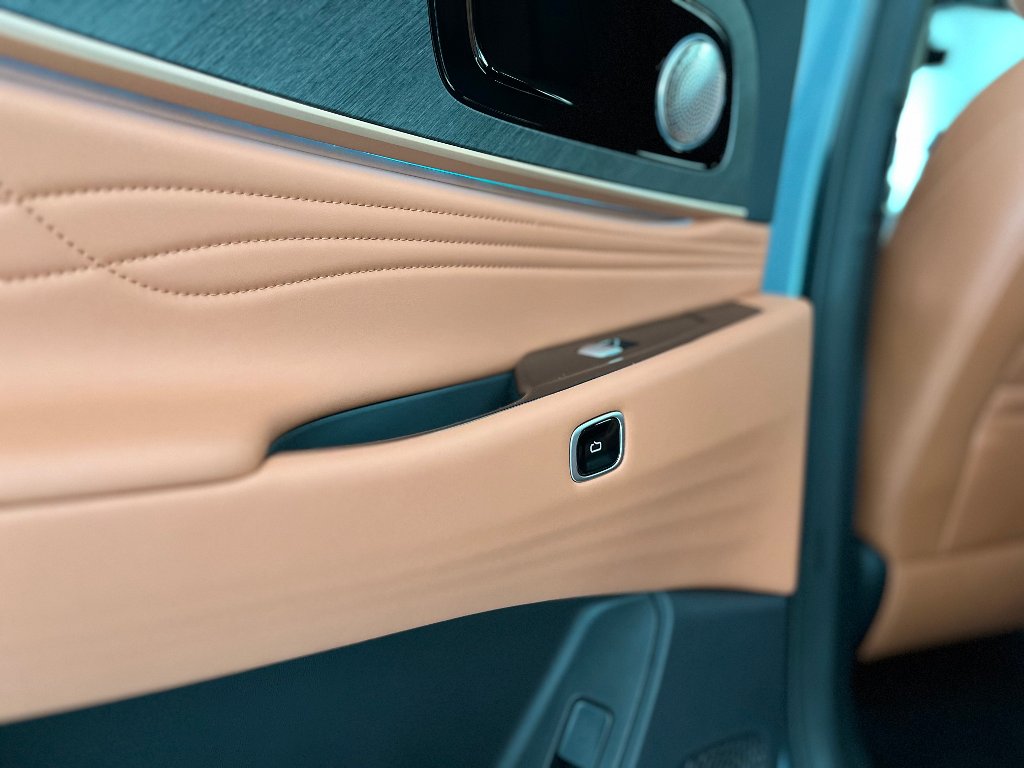 Vozidlo JAECOO 8 SHS-P