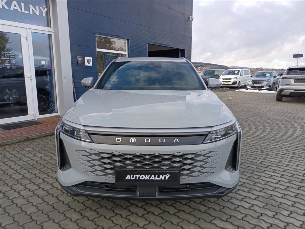 Vozidlo OMODA 9 SHS
