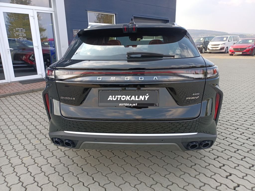 Vozidlo OMODA 9 SHS