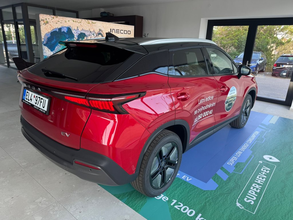 OMODA 5 EV