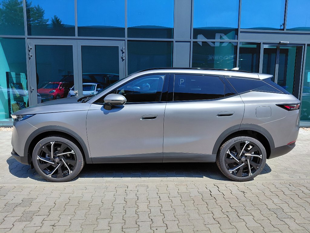 OMODA 7 SHS