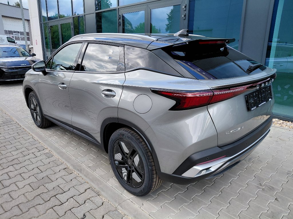 OMODA 5
