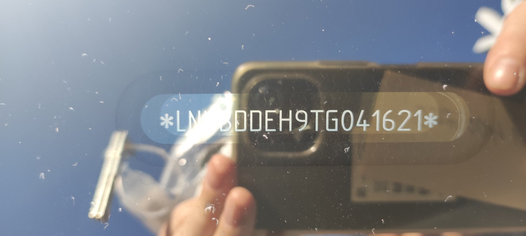 Vozidlo OMODA 9 SHS-P