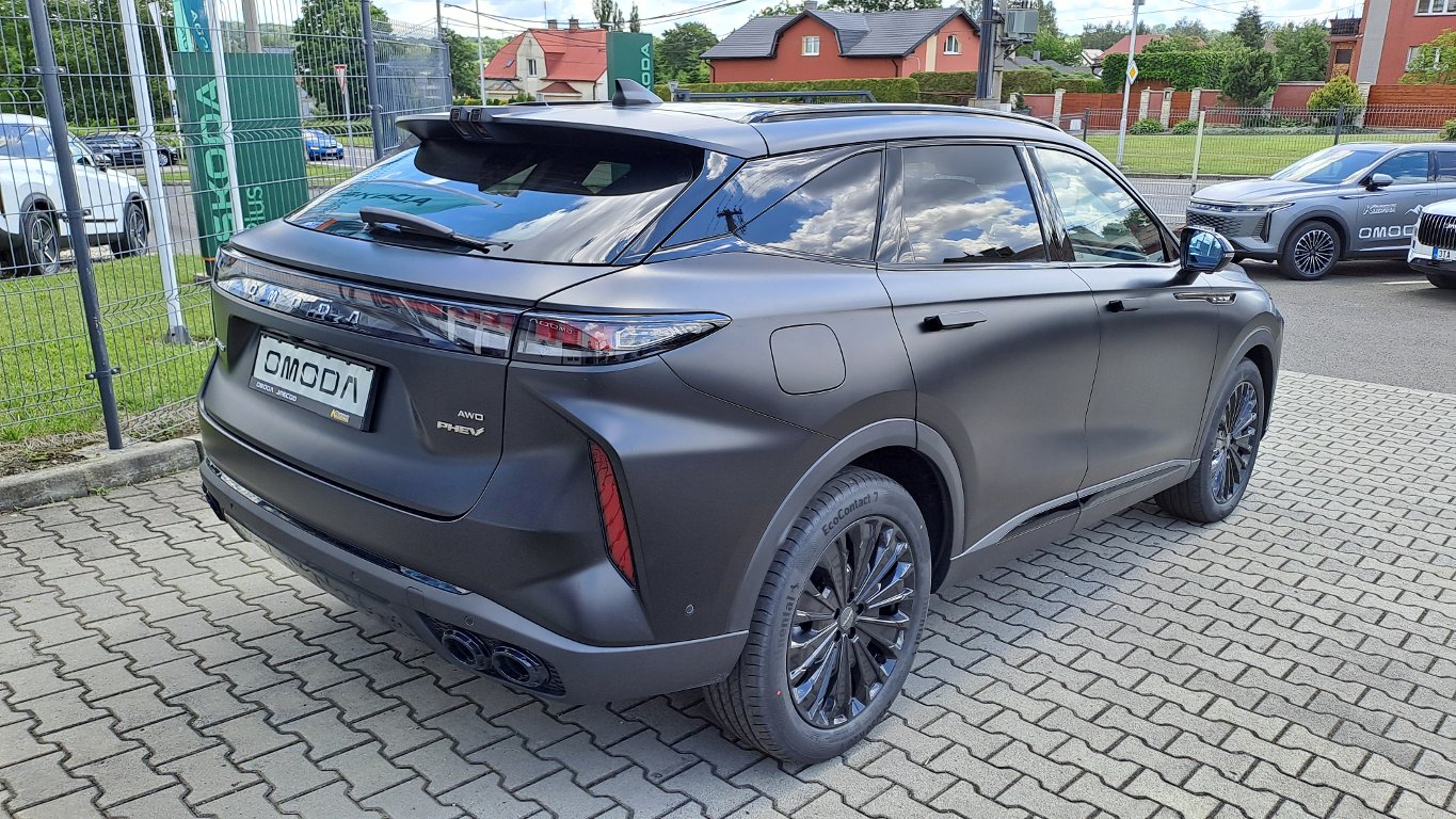 OMODA 9 SHS