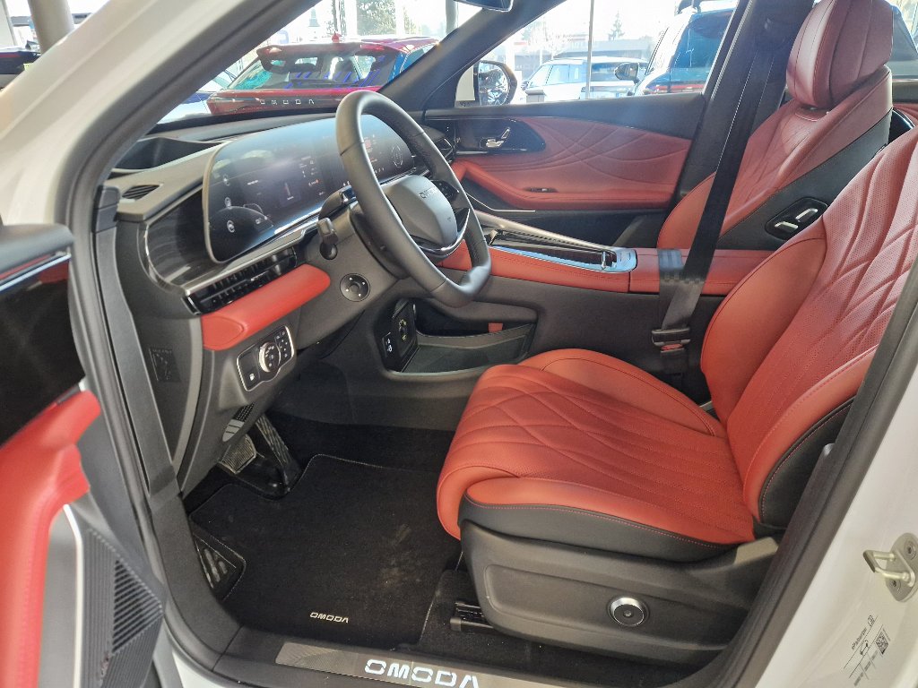 Vozidlo OMODA 9 SHS