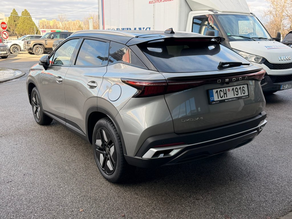OMODA 5