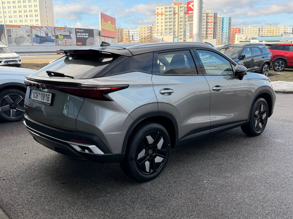 OMODA 5