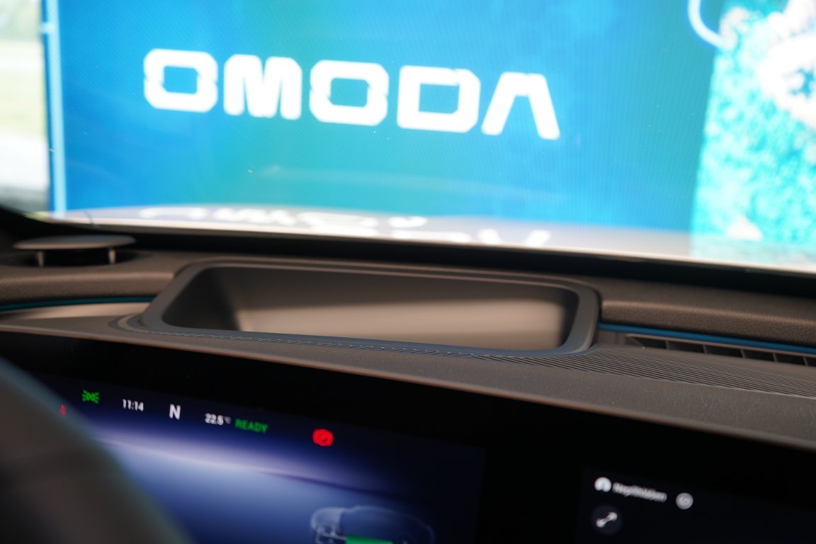 Vozidlo OMODA 9 SHS
