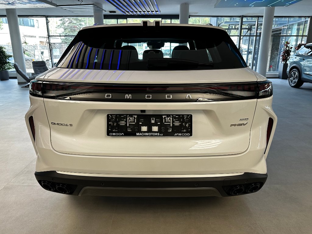 Vozidlo OMODA 9 SHS