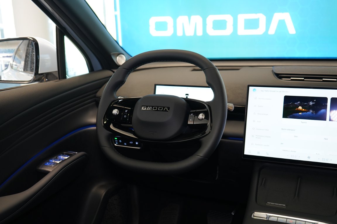 Vozidlo OMODA 7 SHS-P