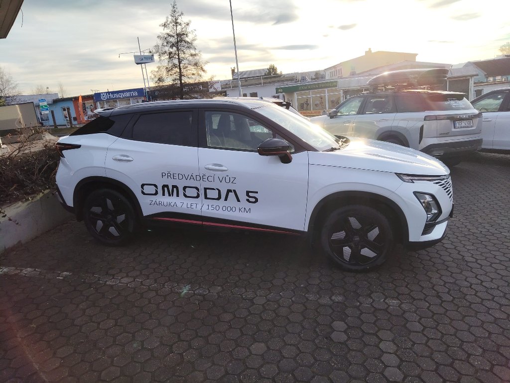 Vozidlo OMODA 5