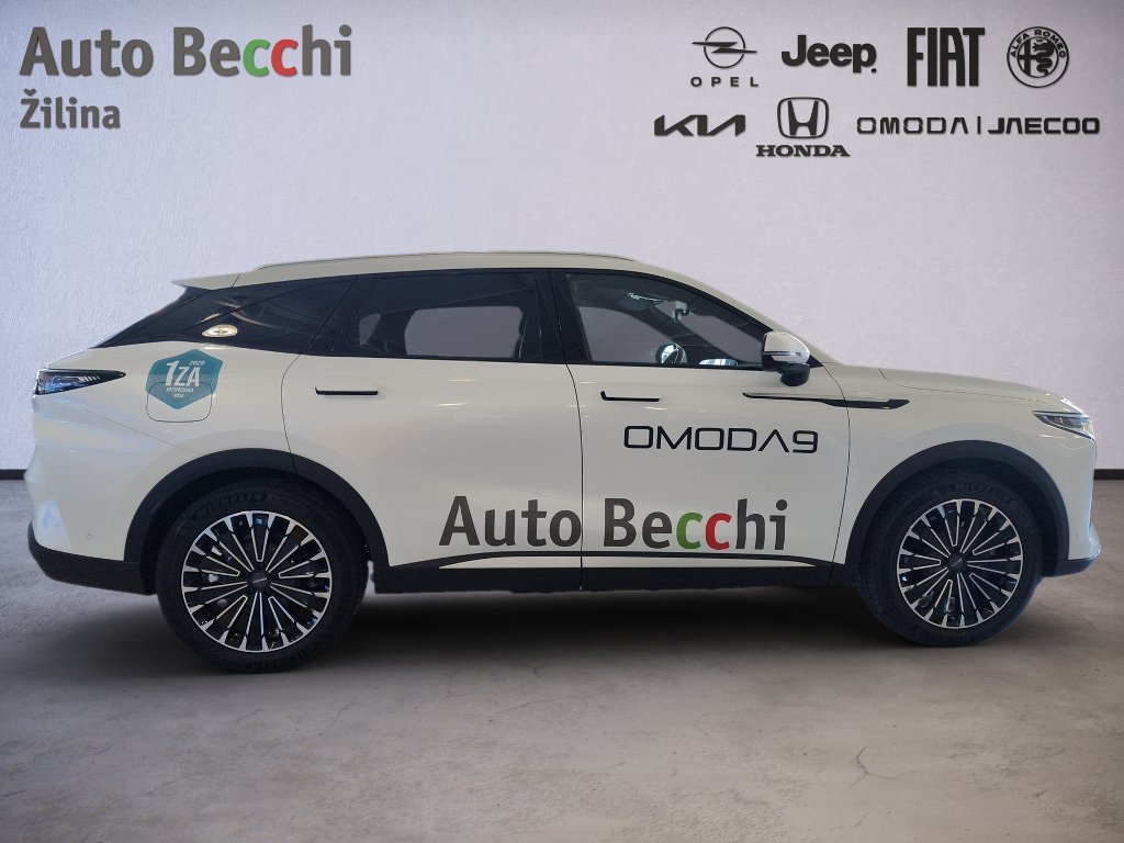 OMODA 9 SHS