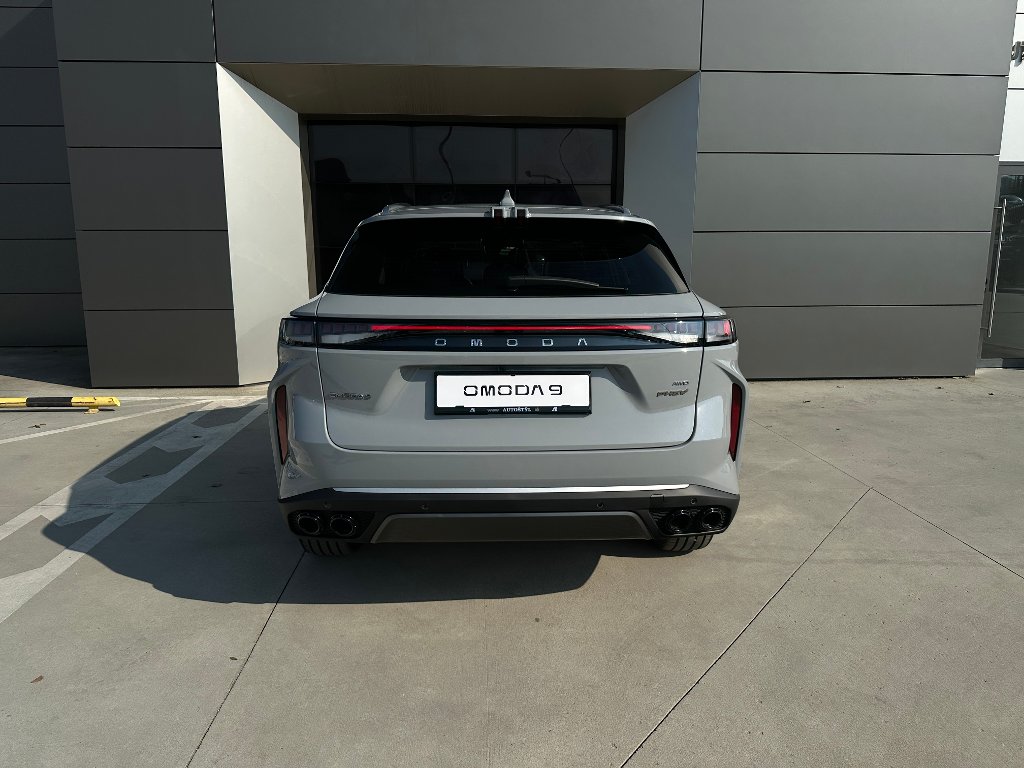 Vozidlo OMODA 9 SHS