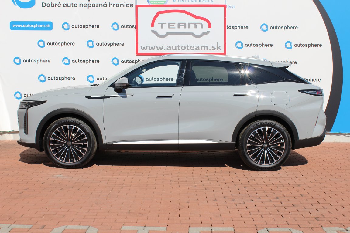 OMODA 9 SHS