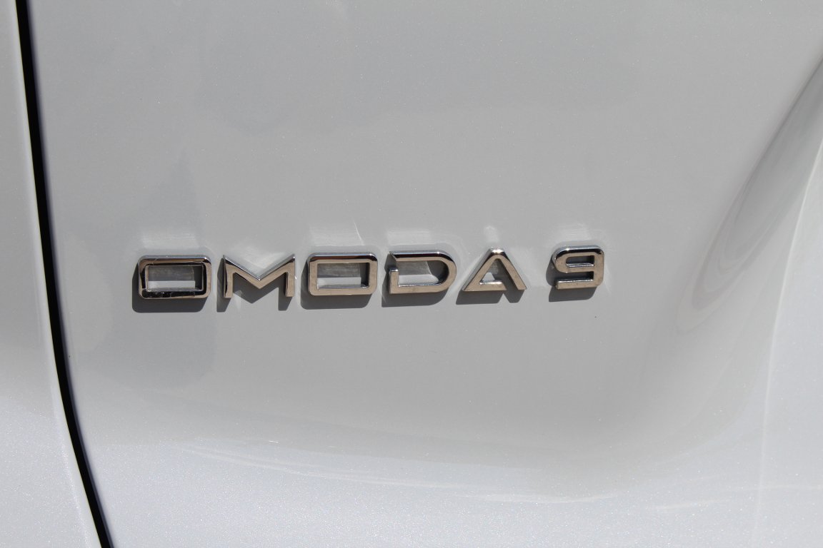 Vozidlo OMODA 9 SHS