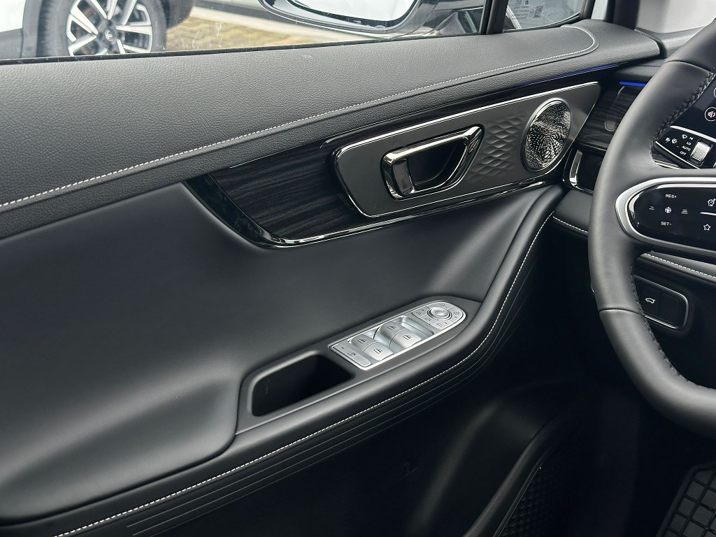 Vozidlo OMODA 5 SHS-H