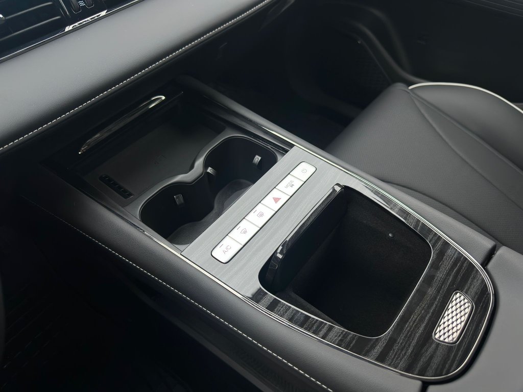 Vozidlo OMODA 5 SHS-H