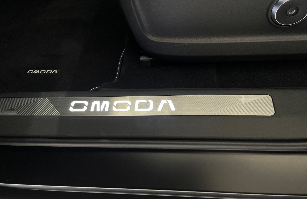 Vozidlo OMODA 9 SHS