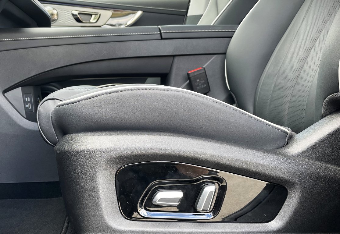 Vozidlo OMODA 5 SHS-H