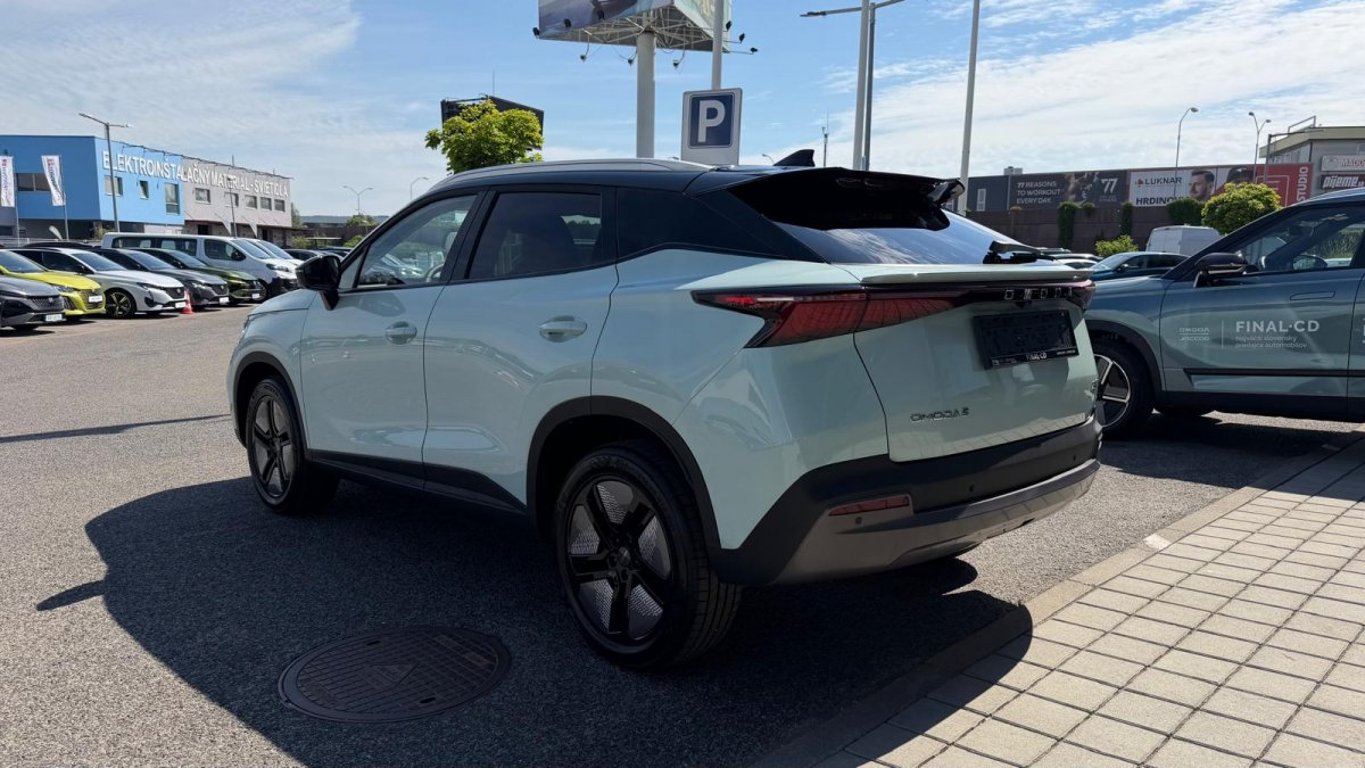 OMODA 5 EV