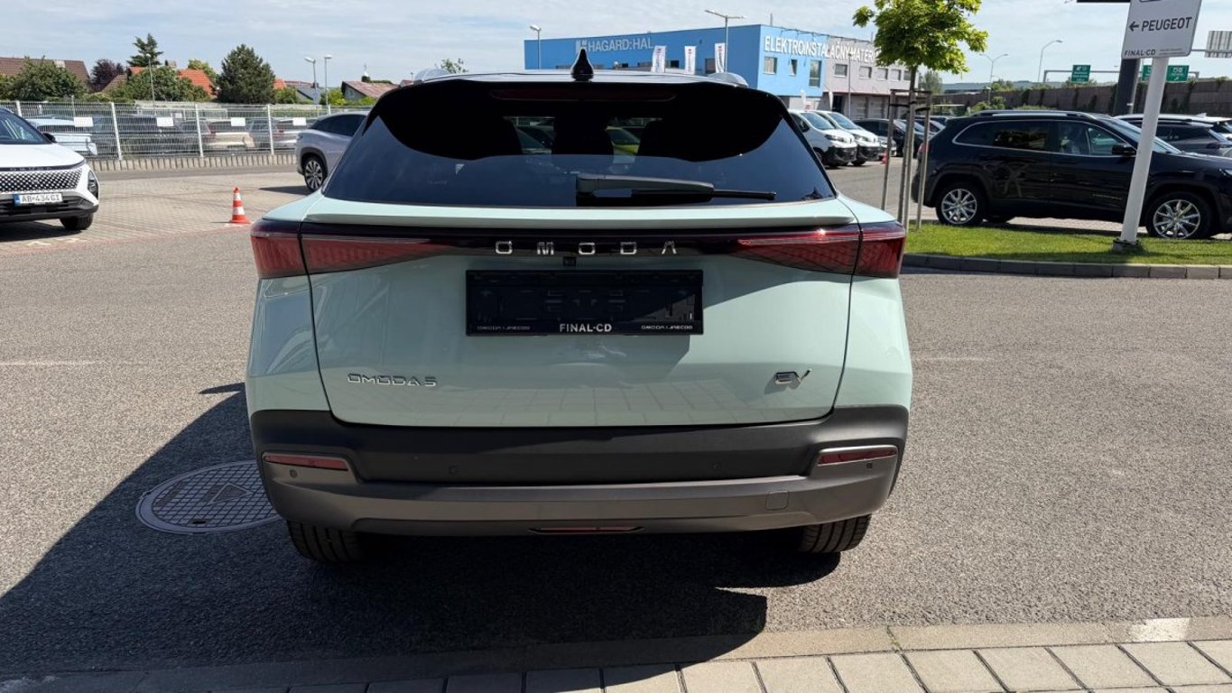 OMODA 5 EV