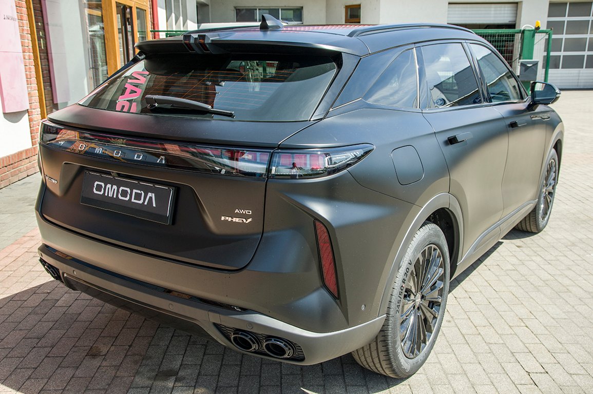 OMODA 9 SHS
