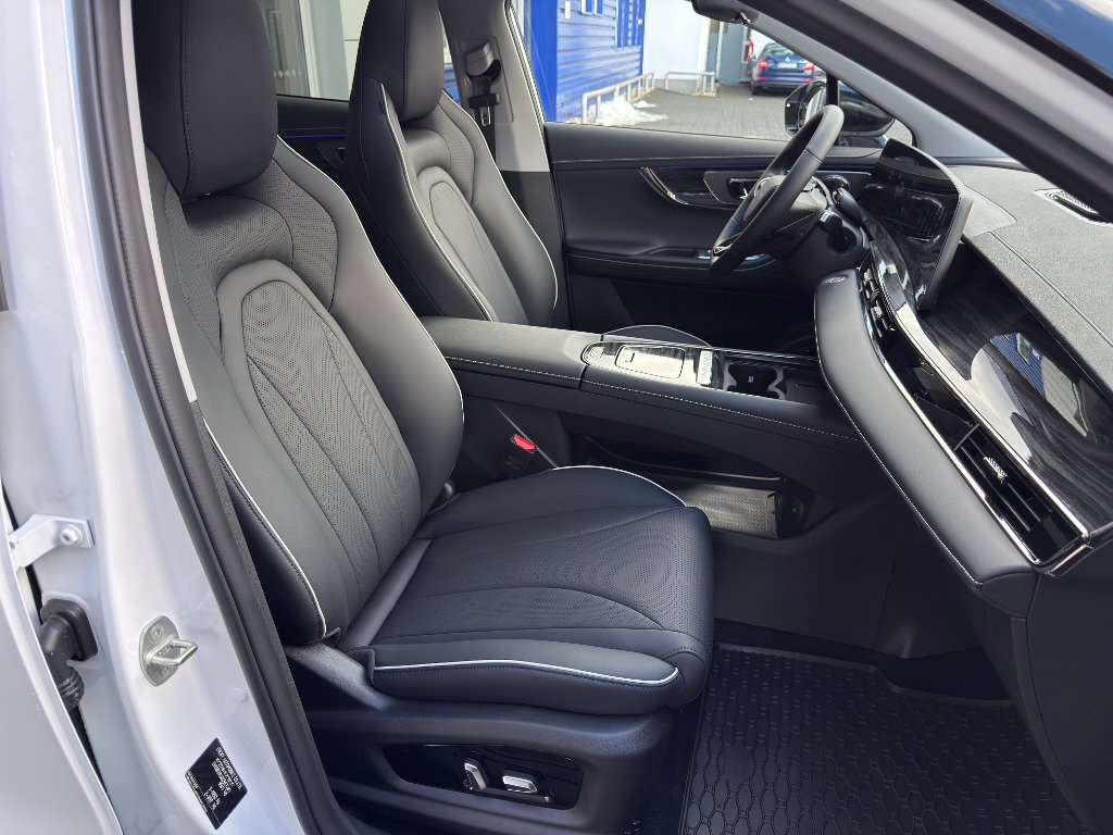 Vozidlo OMODA 5 SHS-H