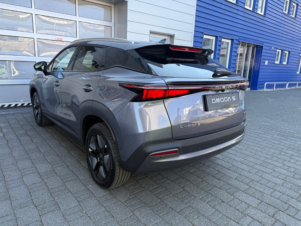 OMODA 5 EV
