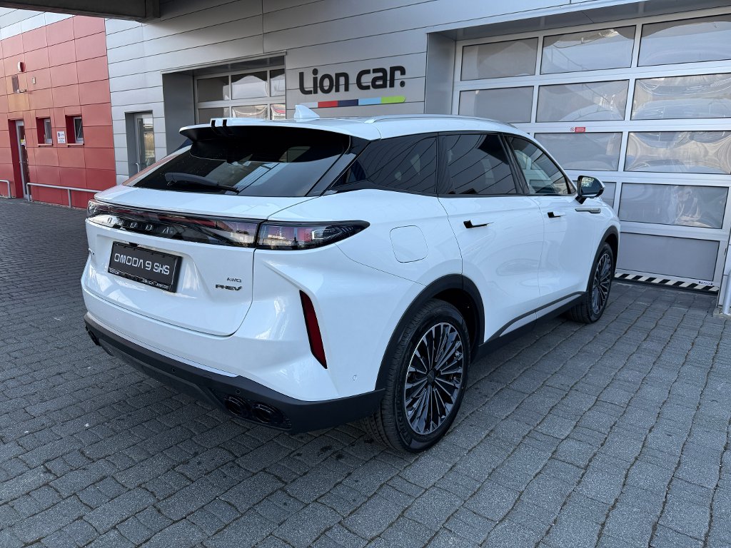OMODA 9 SHS