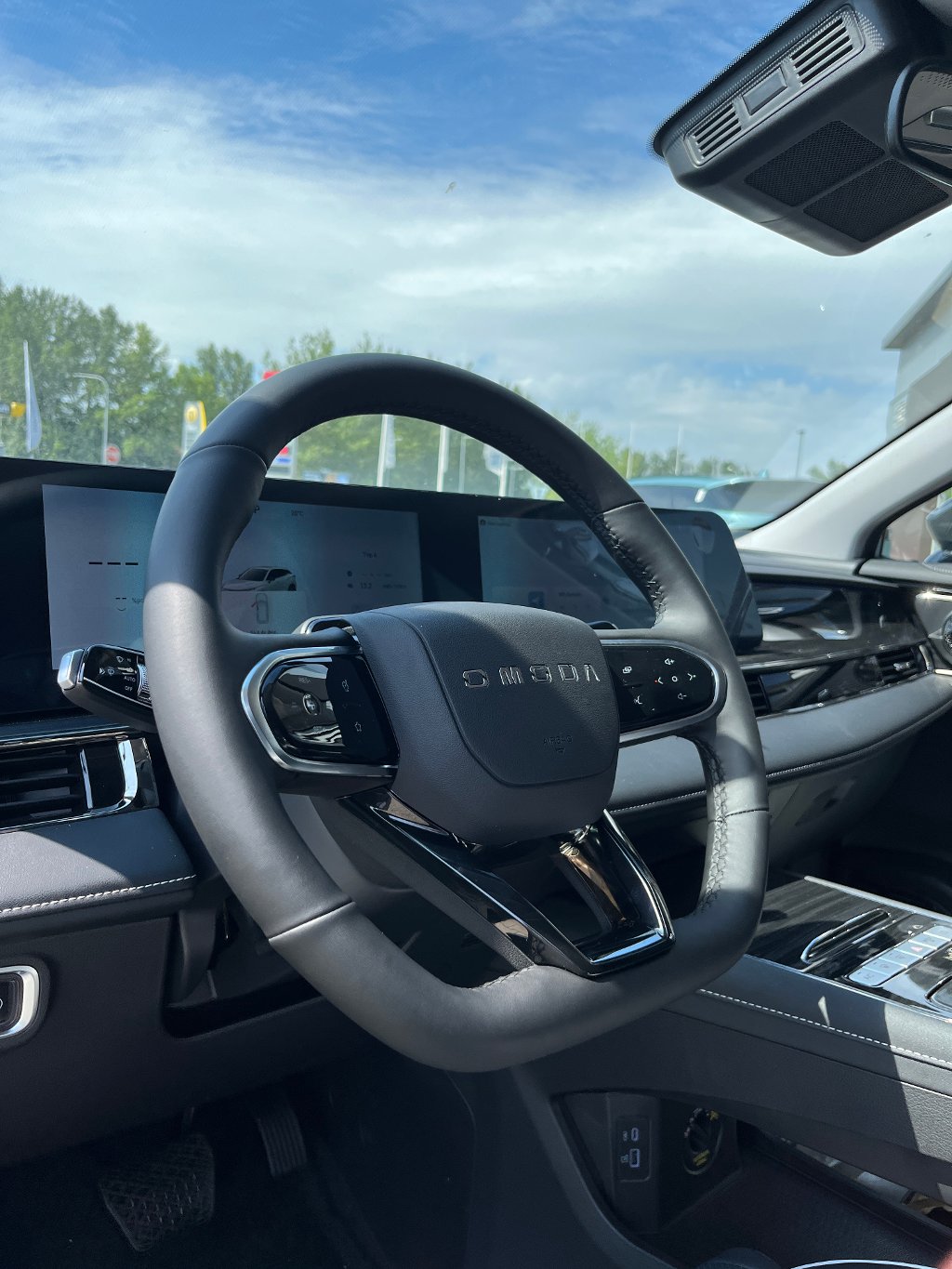 OMODA 5 EV
