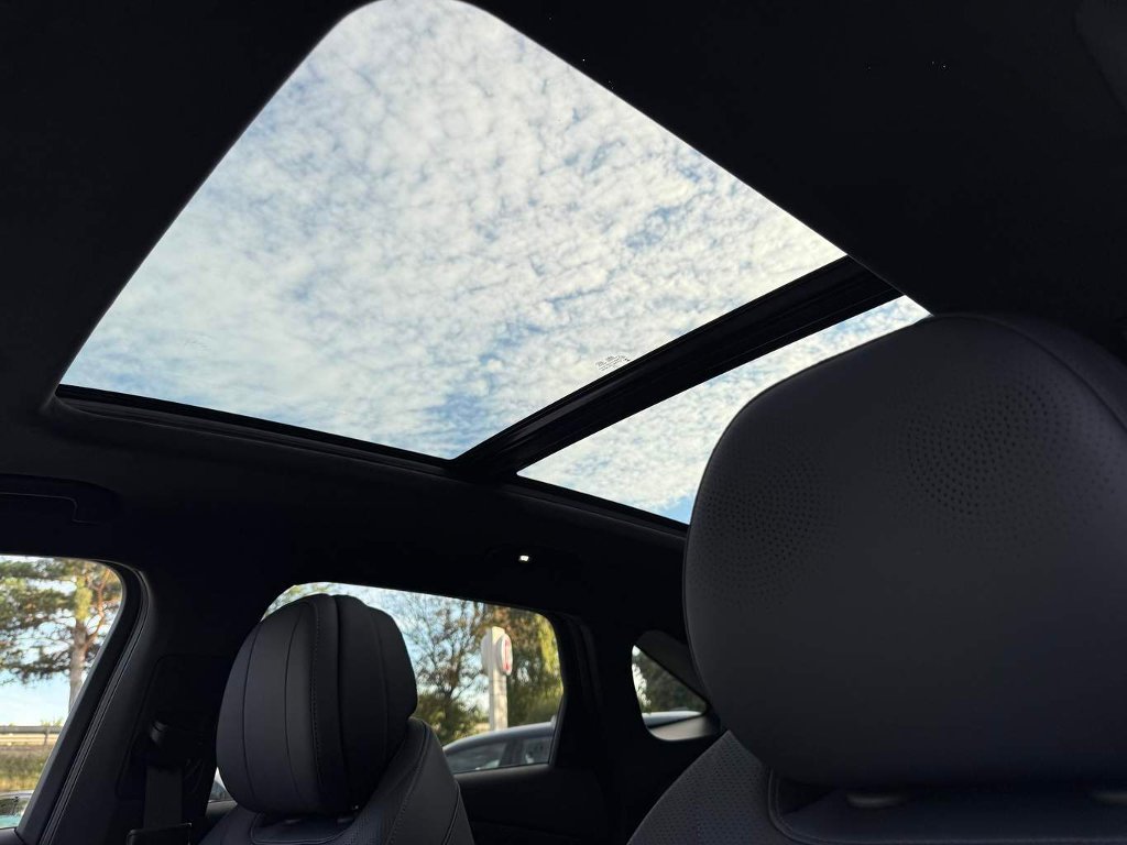 Vozidlo OMODA 9 SHS