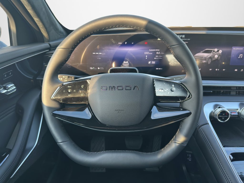 Vozidlo OMODA 9 SHS