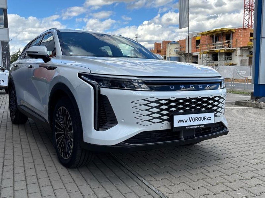 Vozidlo OMODA 9 SHS