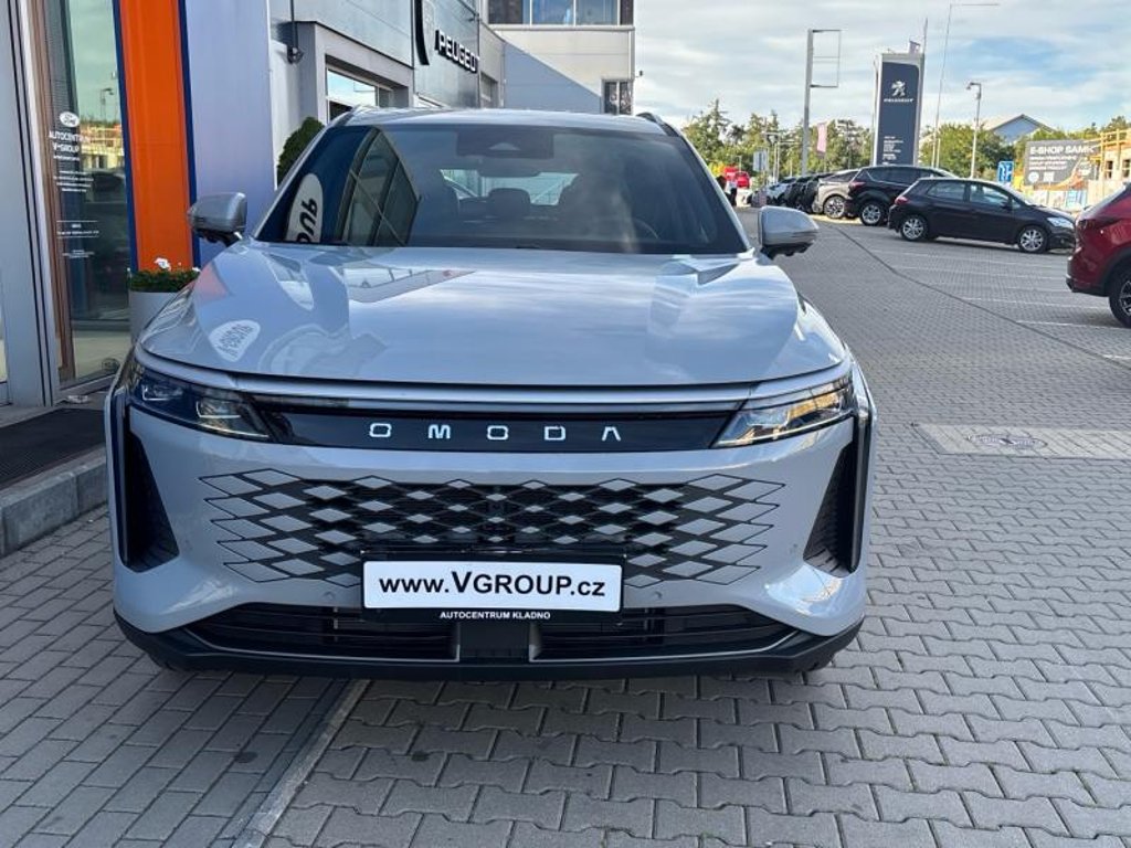 Vozidlo OMODA 9 SHS